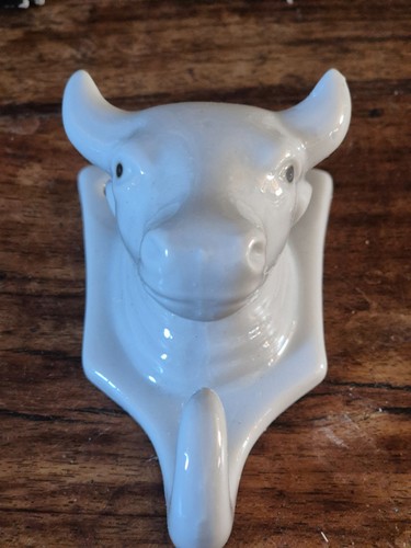 Ceramic wall hanger - ceramic,