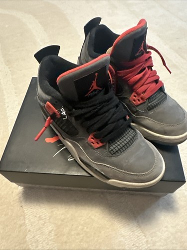 Air jordan retro - air,