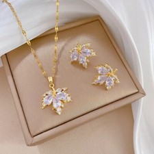 Crystal Canadian Maple Leaf Gold Pendant Necklace & Earring Set