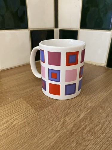 Retro late 20th century - retro,