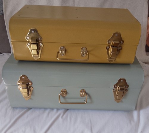 Vintage style large metal - 2,