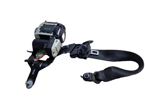 Mercedes class seat belt - c-class,