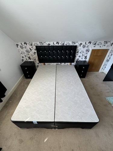 Black bedroom furniture - black,