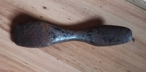 Cast iron cobbler shoe - iron,