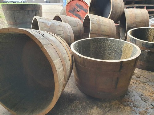 Water tight whisky - water, barrel