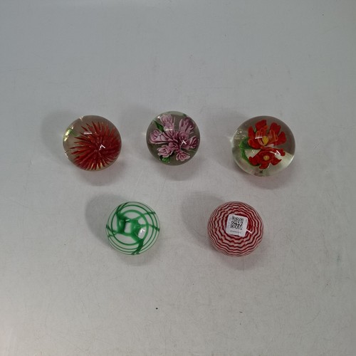 Art glass paperweights floral - glass,