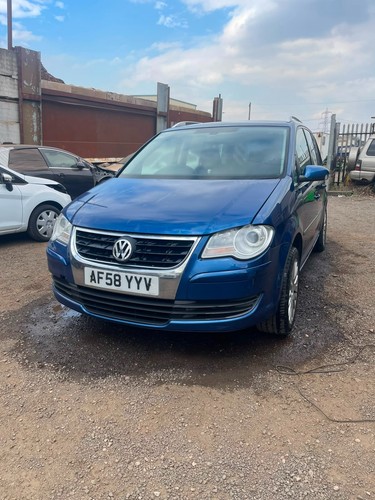 2008 volkswagen touran tdi - 2008,