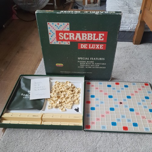 Vintage scrabble deluxe built - scrabble,