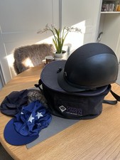 Charles Owen AYR8 56cm Riding