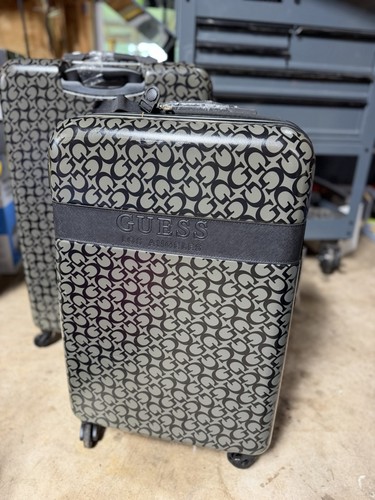 Guess carry suitcase logo - carry, on