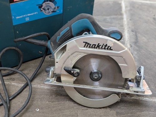 Makita circular saw hs7611 - circular,