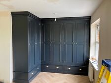 Wardrobe - Painted corner robe