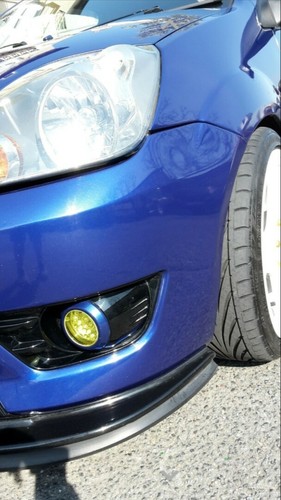 Ford fiesta mk6 zetec - zetec, yellow