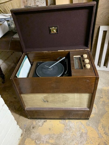 Hmv radiogram was working - radiogram,,