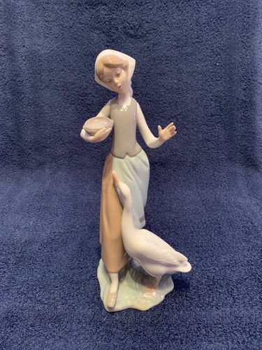 Lladro figurines collectibles - figurines,