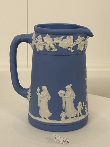 Wedgwood jasperware blue - wedgwood,