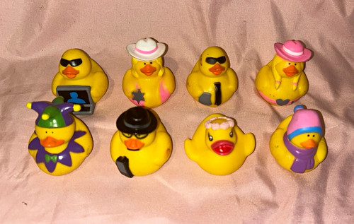 Set plastic novelty - 8,