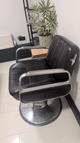 Takara belmont cadilla chair - belmont,