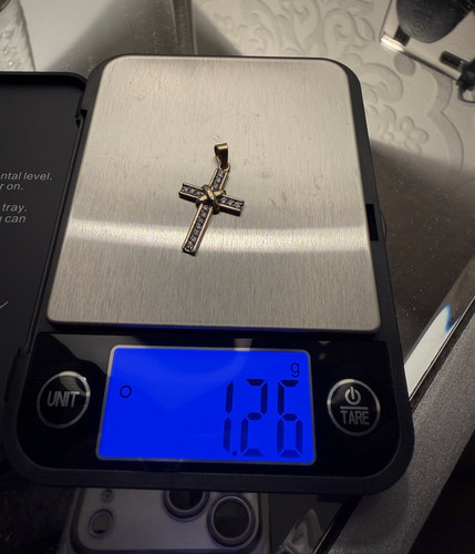 9ct yellow gold diamond cross - 9ct,