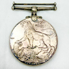 Canadian silver war medal - silver,