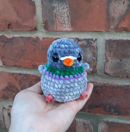 Crochet pigeon plushie - crochet, |