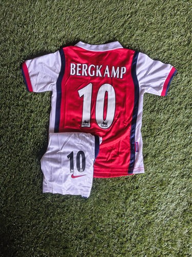 Retro dennis bergkamp arsenal - retro,