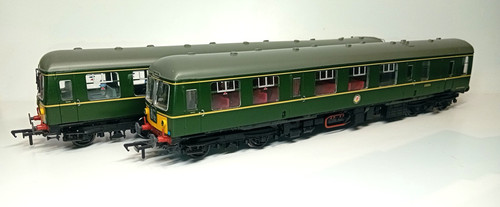 Bachmann 327 class 105 - 31-327, dmu