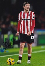Football - Sydie Peck - Hand