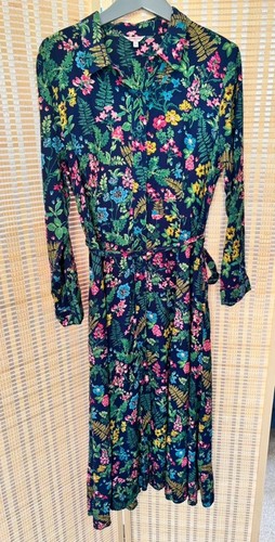 Vgc navy blue flower and - , fern