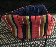 Pug and Puffin dog carrier multicoloured very good condition