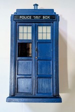 Doctor Who 2004 TARDIS Not