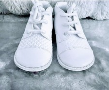 First Walker, All Leather White Pex Lace Up Shoe BN Size 5