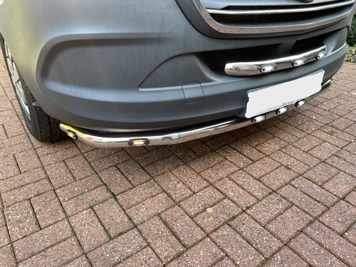 Low bumper light - low, bar