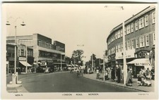 LONDON ROAD, MORDEN - Surrey