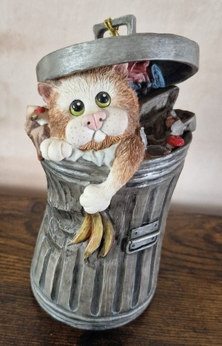 Comic curious cats - curious,