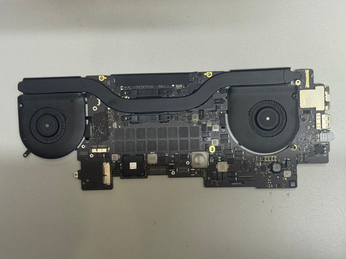 Apple macbook pro a1398 - pro, 15"