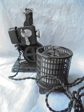 1930s Pathescope Kid projector