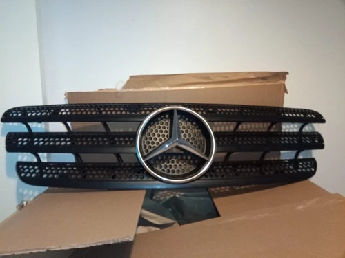 Mercedes amg style - front, grill