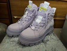 Buffalo London Aspha Boots Size 7 Lilac New