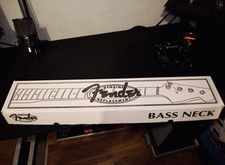Fender bass Neck - BOX ONLY