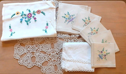 Assorted vintage embroidered - assorted,