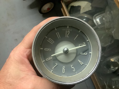 Type dash clock - 3,