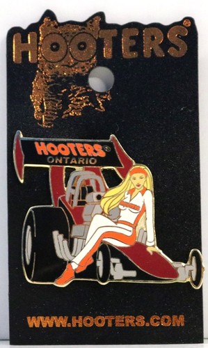 Hooters sexy blonde girl - hooters,