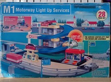 BLUE BOX VINTAGE TOY GARAGE M1