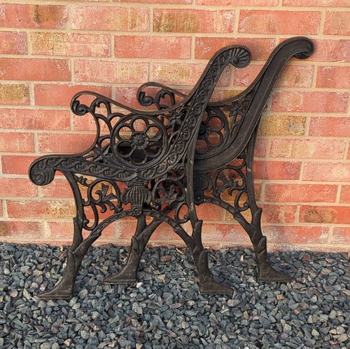 Vintage reclaimed cast iron - cast,