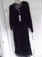 Gina Bacconi black midi dress