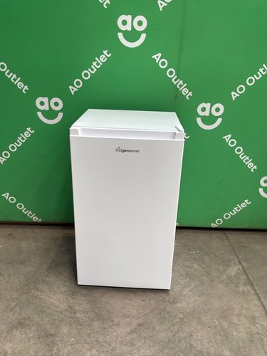 Fridgemaster fridge with ice - with,