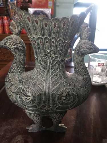 Chinese bronze vase vessel - 2,