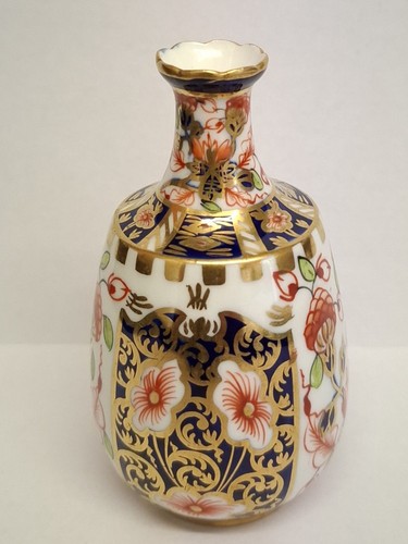 Royal crown derby antique - derby,
