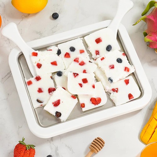 Ice cream maker yogurt - ice, frozen